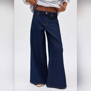 Urban Outfitters BDG Joey Full Length Wide Leg Jean - Like New Dark Rinse 28